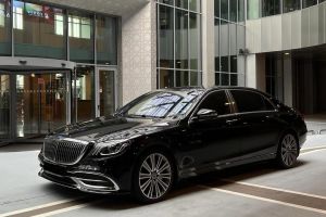 Мерседес Майбах S600 X222 черный Mercedes Maybach рестайлинг